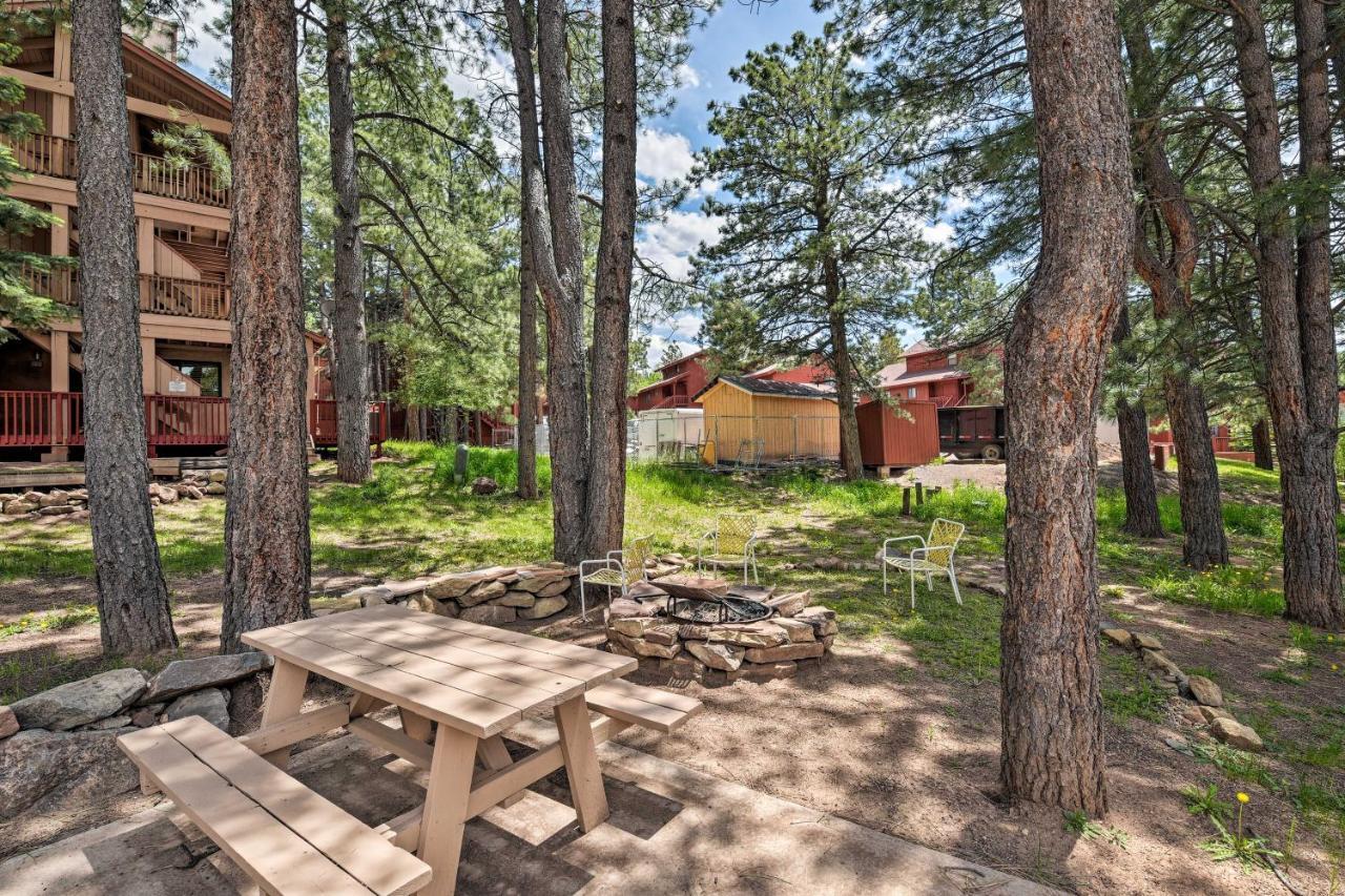 Condo With Grill Access Close To Angel Fire Resort ภายนอก รูปภาพ