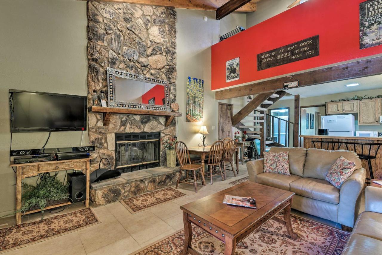 Condo With Grill Access Close To Angel Fire Resort ภายนอก รูปภาพ