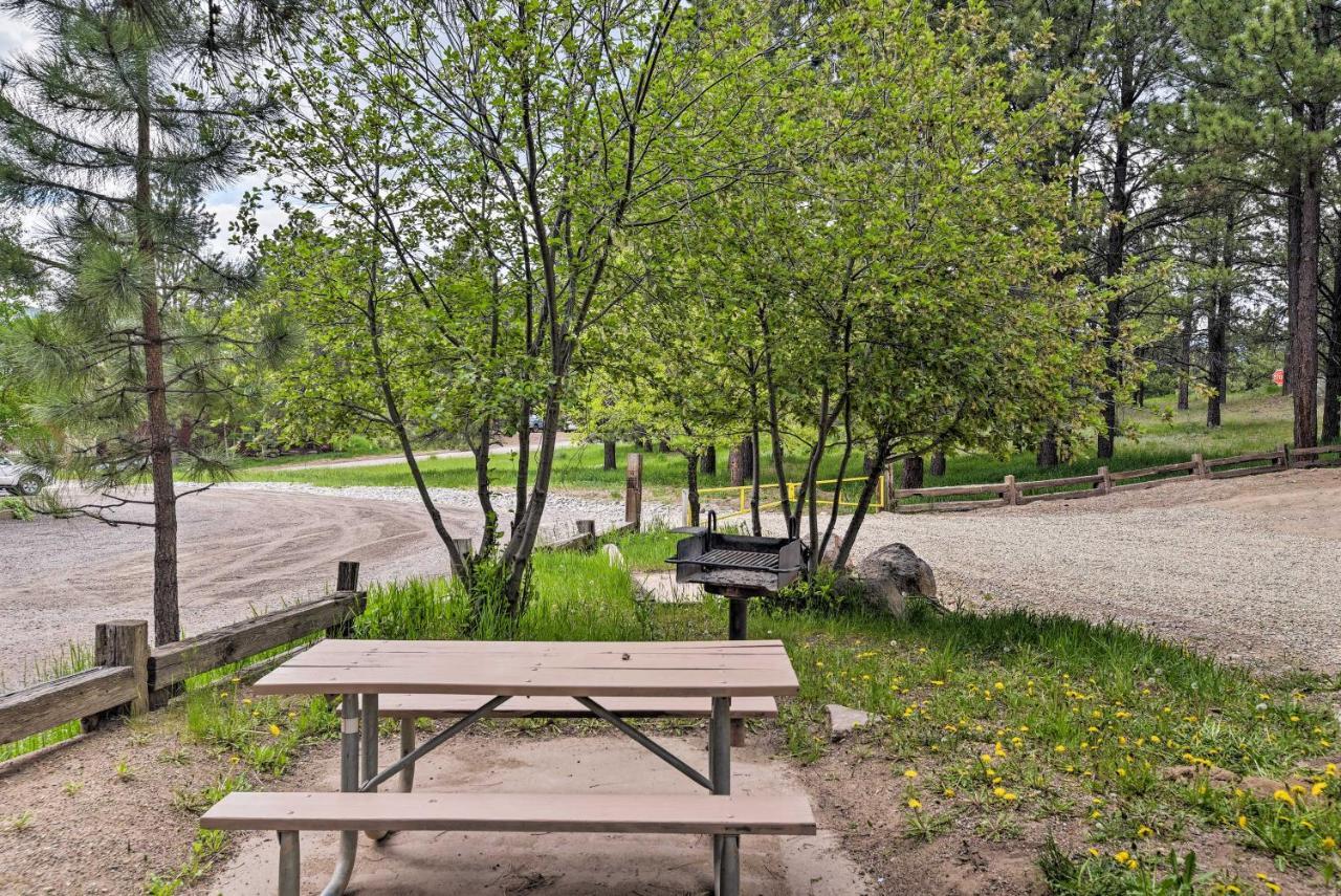 Condo With Grill Access Close To Angel Fire Resort ภายนอก รูปภาพ